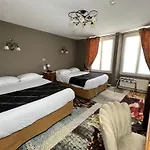 De La Poste 3* Лангр