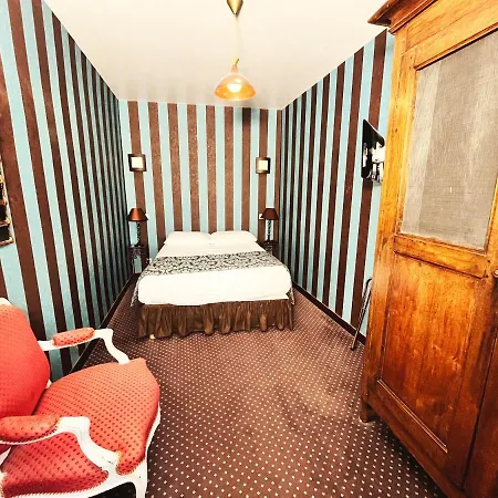 Hotel De La Poste Langres