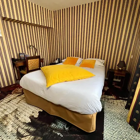 De La Poste Hotell Langres