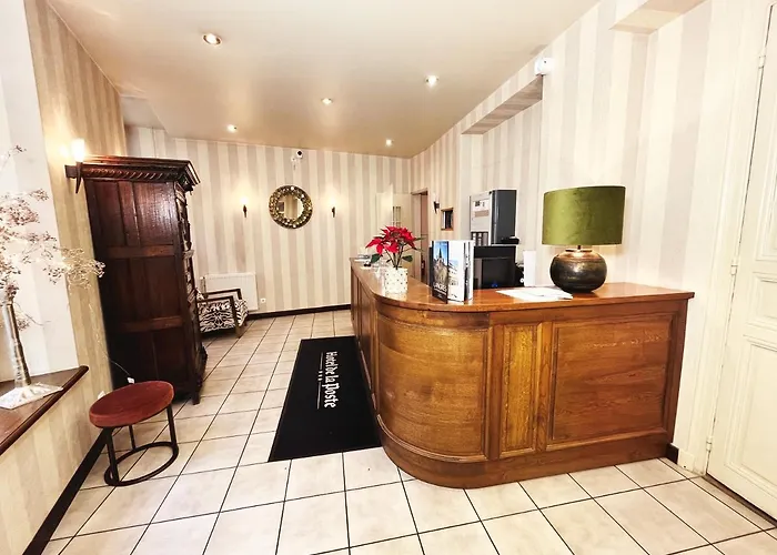 Hotel De La Poste Langres