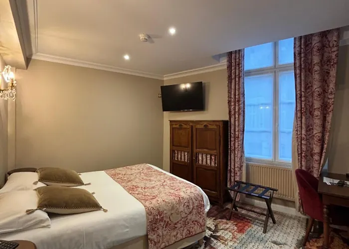 De La Poste 3* 랑그르